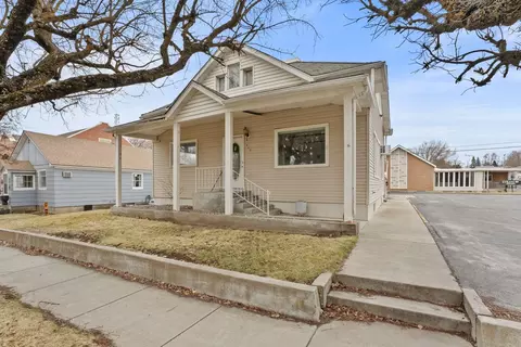 925 Morgan St, Davenport, WA 99122
