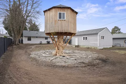 Exterior - 13413 E 7th Ave, Spokane Valley, WA 99216 photo 7 of 11