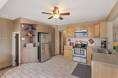 Kitchen - 623 E High Dr, Spokane, WA 99203 photo 2 of 3