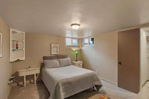 Bedroom - 623 E High Dr, Spokane, WA 99203 photo 3 of 3