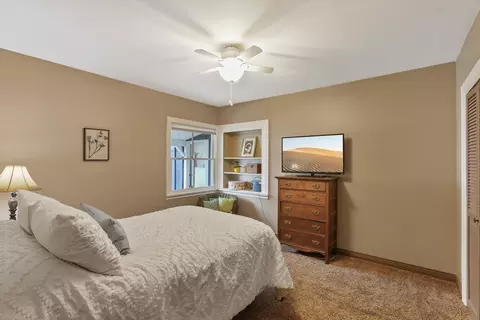 Bedroom - 623 E High Dr, Spokane, WA 99203 photo 2 of 3