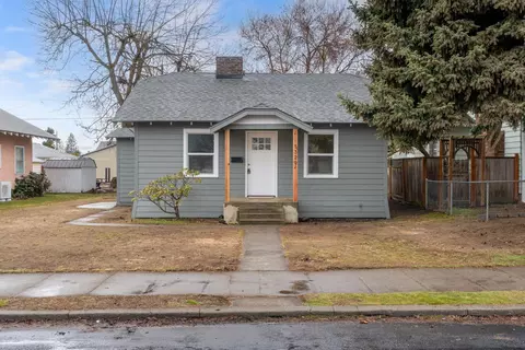 5329 N Madison St, Spokane, WA 99205