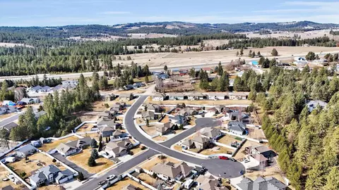 View/Area - 28 E Hillcrest Ct, Colbert, WA 99005 photo 6 of 8