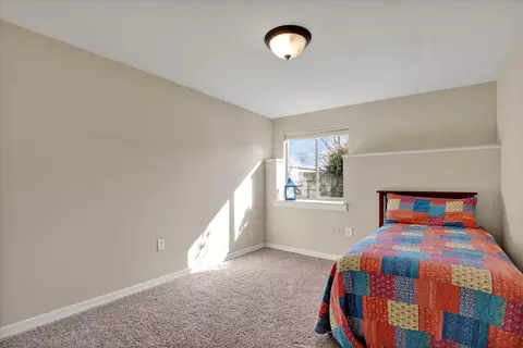 Bedroom - 28 E Hillcrest Ct, Colbert, WA 99005 photo 5 of 6