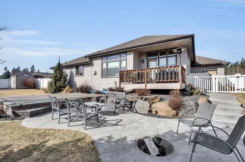 Exterior - 28 E Hillcrest Ct, Colbert, WA 99005 photo 4 of 9