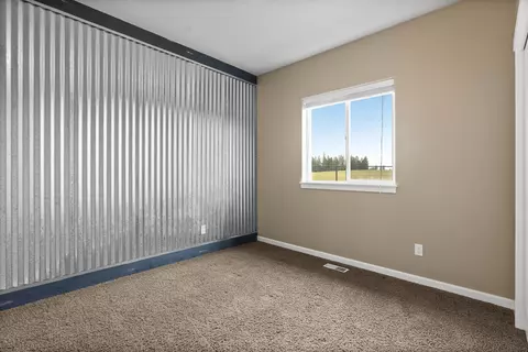 915 E Colbert Rd, Colbert, WA 99005 photo 22