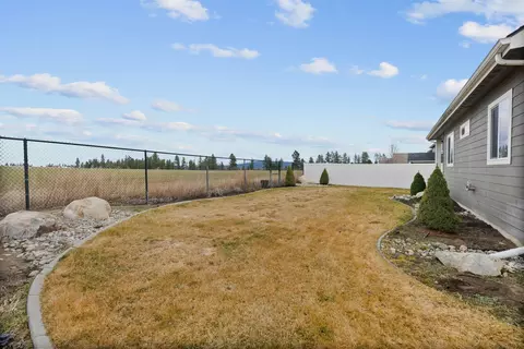 915 E Colbert Rd, Colbert, WA 99005 photo 36