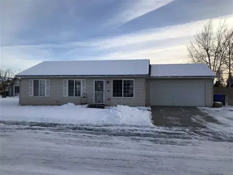 20212 E Grace Ln, Otis Orchards, WA 99027