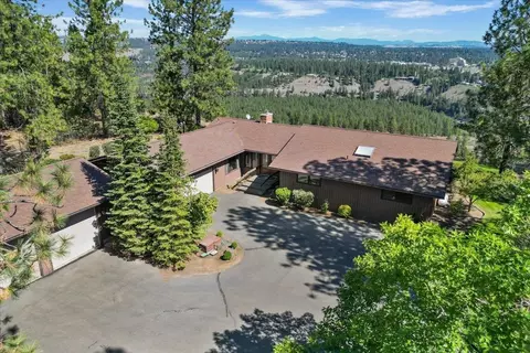 4404 N Indian Bluff Rd, Spokane, WA 99224