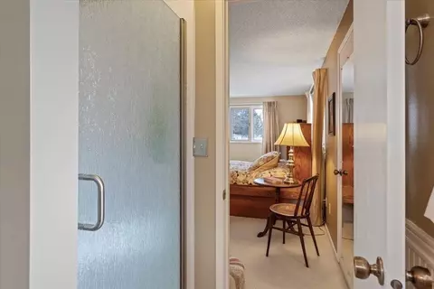 Bath - 1225 E Burk Rd, Colbert, WA 99005 photo 2 of 4