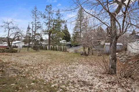 Exterior - 3625 E 22 Ave, Spokane, WA 99223 photo 11 of 12