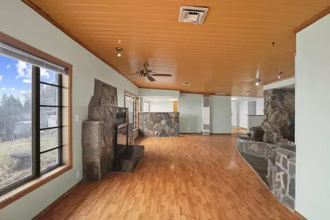 Living - 3625 E 22 Ave, Spokane, WA 99223 photo 6 of 9