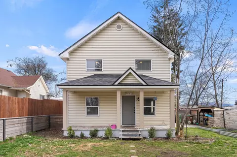 3004 N Martin St, Spokane, WA 99207