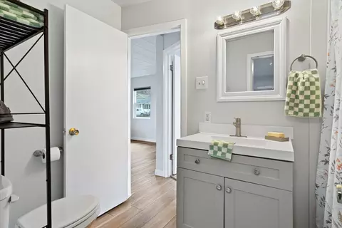 Bath - 9721 E 4th Ave, Spokane Valley, WA 99212 photo 1 of 2