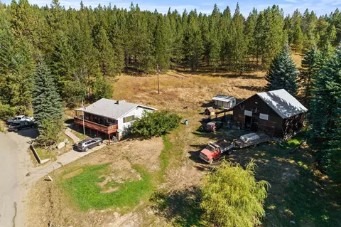 21914 N Travis Rd, Mead, WA 99021