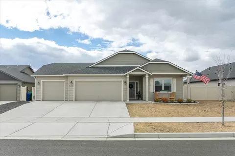 5612 S Sherri Lee Rd, Spokane, WA 99224