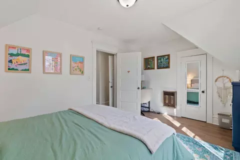 Bedroom - 415 E Baldwin Ave, Spokane, WA 99207 photo 5 of 7