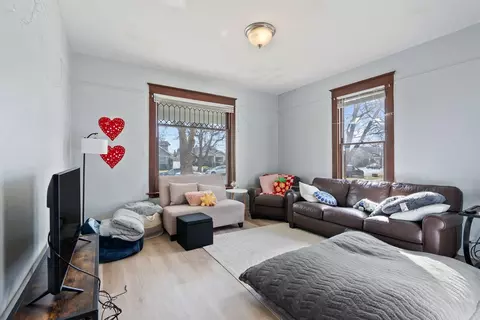 Living - 415 E Baldwin Ave, Spokane, WA 99207 photo 1 of 1