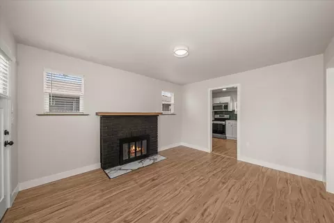 128 Everett Ave, Spokane, WA 99207 photo 3