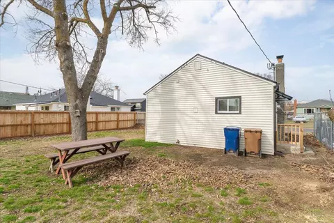 128 Everett Ave, Spokane, WA 99207 photo 24