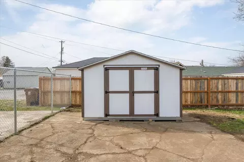 128 Everett Ave, Spokane, WA 99207 photo 31
