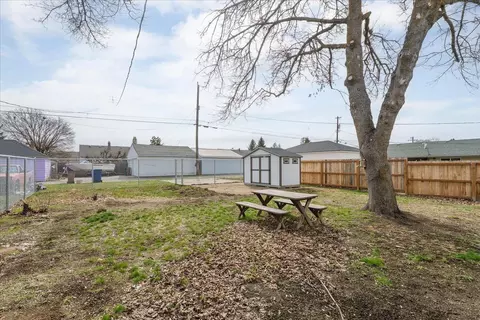 128 Everett Ave, Spokane, WA 99207 photo 27