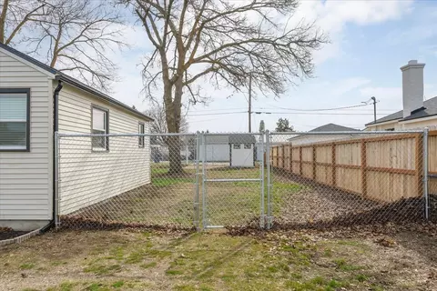 128 Everett Ave, Spokane, WA 99207 photo 38