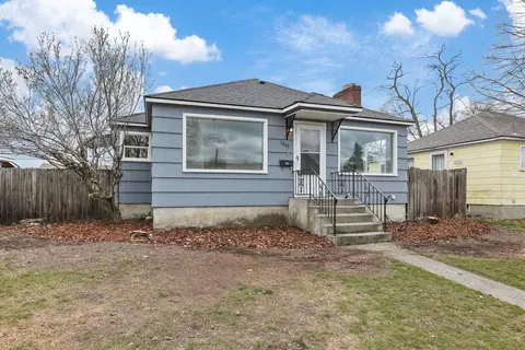 3828 E Pacific Ave, Spokane, WA 99202