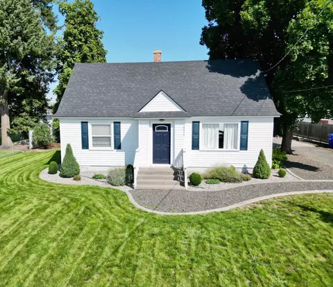 8517 E Valleyway Ave, Spokane Valley, WA 99212