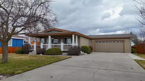 219 E Meadowmere Rd, Deer Park, WA 99006