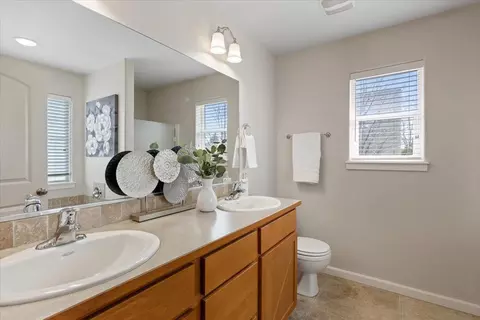 Bath - 1702 E Vanetta Ave, Spokane, WA 99217 photo 1 of 4