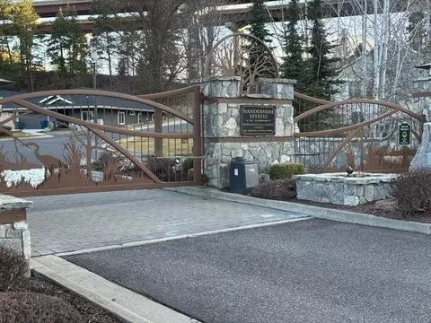 1015 E Wandermere Estates Ln, Spokane, WA 99208 photo 40