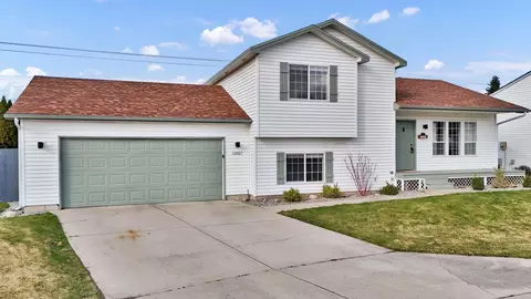 Exterior - 13007 E 33rd Ct, Spokane Valley, WA 99206 photo 3 of 7