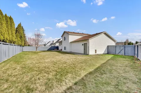 Exterior - 13007 E 33rd Ct, Spokane Valley, WA 99206 photo 7 of 7