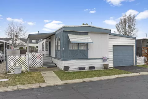 1205 E Lyons Ave # 15, Spokane, WA 99208