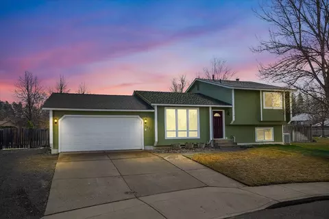 5321 W Newell Ct, Spokane, WA 99208