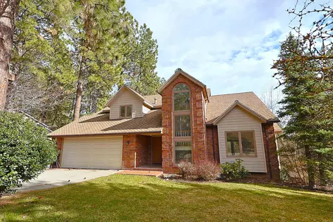 7914 E Columbia Dr, Spokane Valley, WA 99212