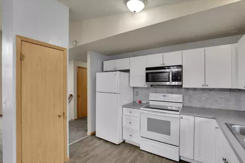4104 E 25th Ave, Spokane, WA 99208 photo 8