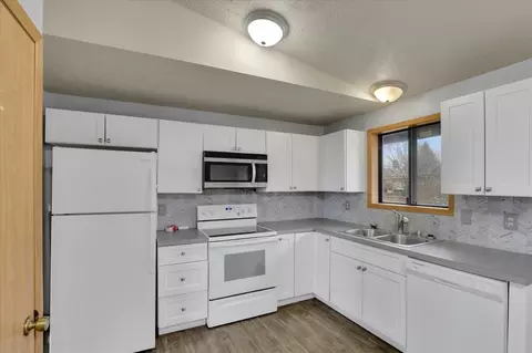 4104 E 25th Ave, Spokane, WA 99208 photo 7