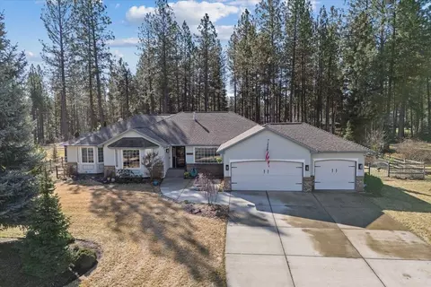 3822 E Bridle Trail Rd, Colbert, WA 99005