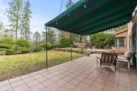 1223 E Overbluff Rd, Spokane, WA 99203 photo 43