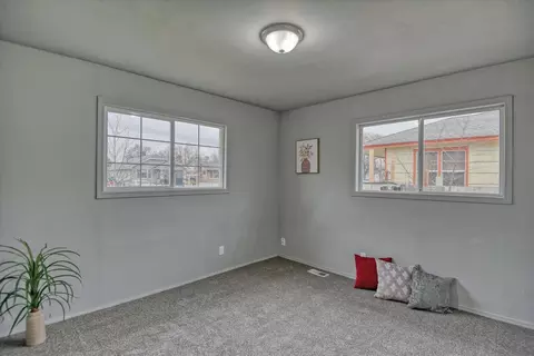Bedroom - 1223 E Hoffman Ave, Spokane, WA 99207 photo 1 of 2