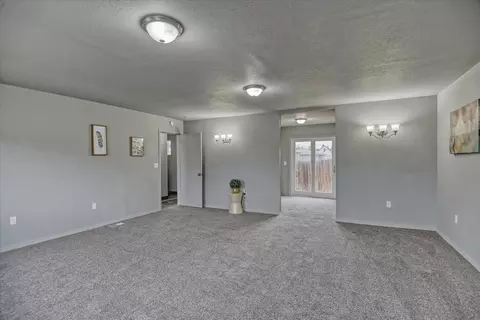 Living - 1223 E Hoffman Ave, Spokane, WA 99207 photo 5 of 8
