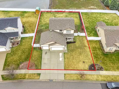 9822 W January Dr, Cheney, WA 99004