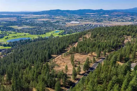 211 N West Starr Ln, Liberty Lake, WA 99019