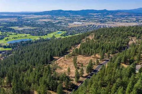 37 N West Starr Ln, Liberty Lake, WA 99019