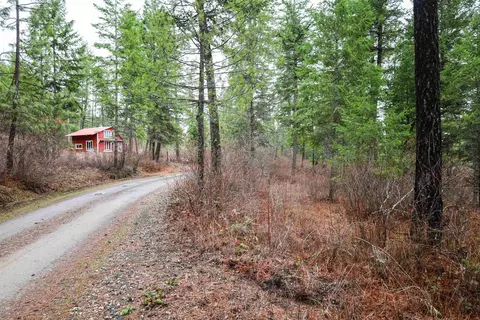 2559 B United Copper Mine Rd, Chewelah, WA 99109