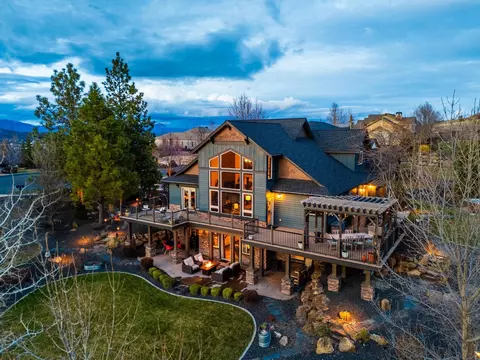 774 N Holiday Hills Dr, Liberty Lake, WA 99019