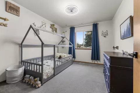 Bedroom - 12920 E 3rd Ln, Spokane Valley, WA 99216 photo 1 of 7