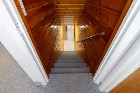 Entry Way - 405 E 2nd Ave, Odessa, WA 99159 photo 2 of 2